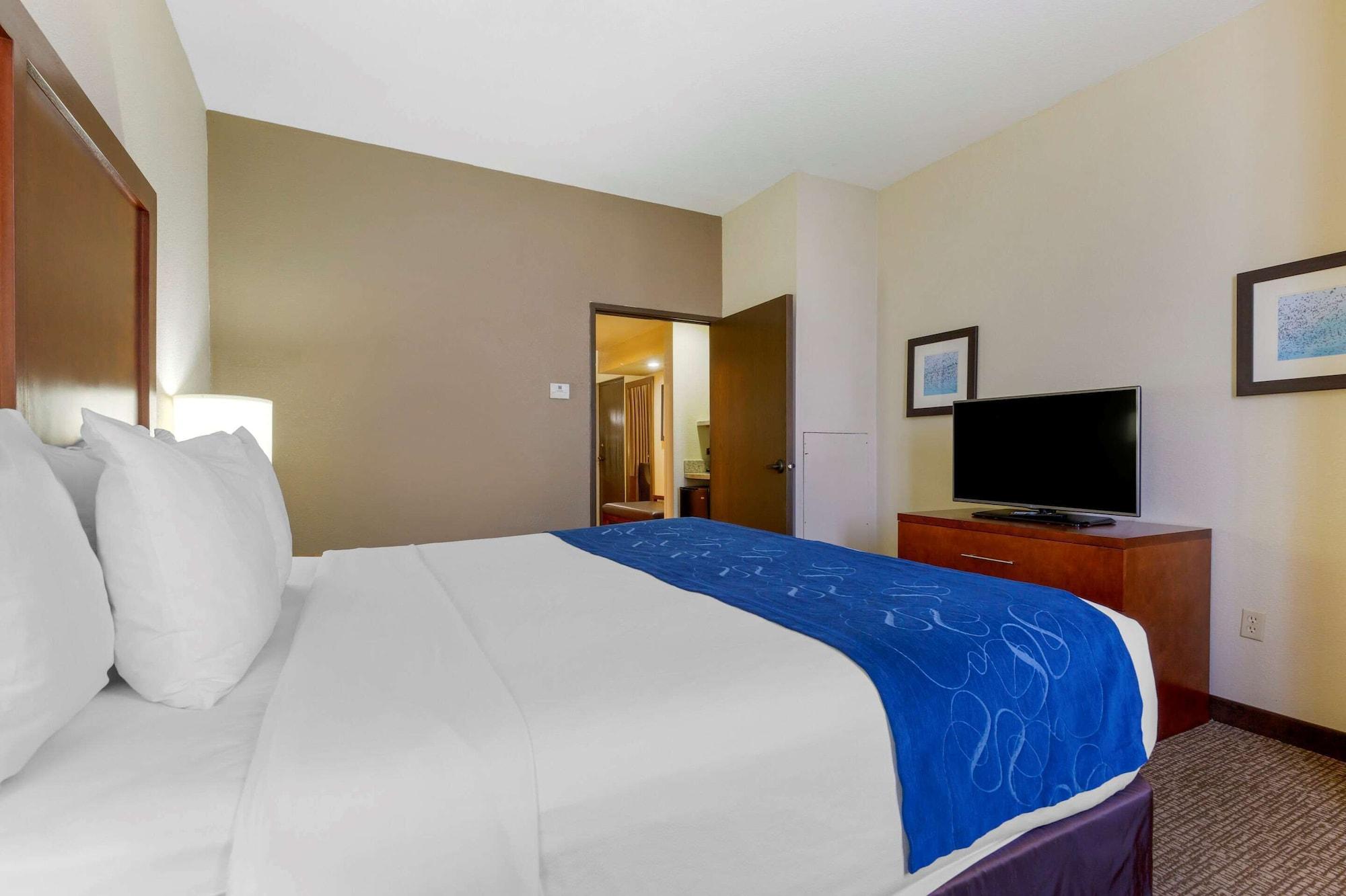 Comfort Suites Fredericksburg South Εξωτερικό φωτογραφία