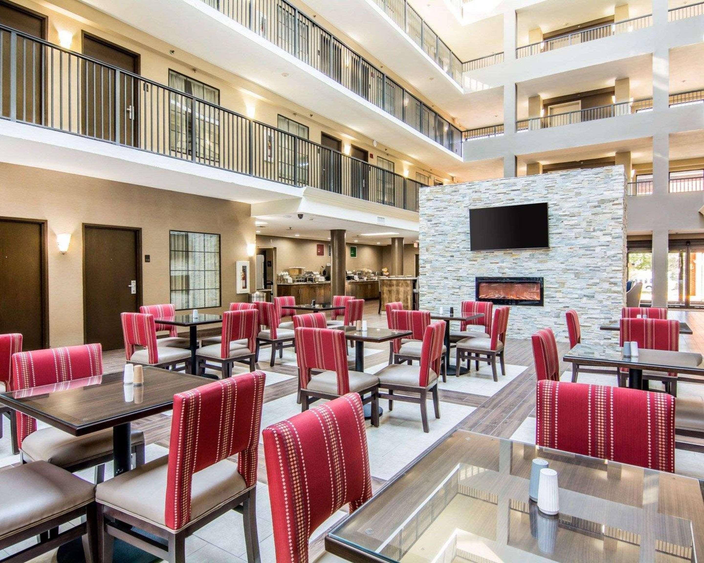 Comfort Suites Fredericksburg South Εξωτερικό φωτογραφία
