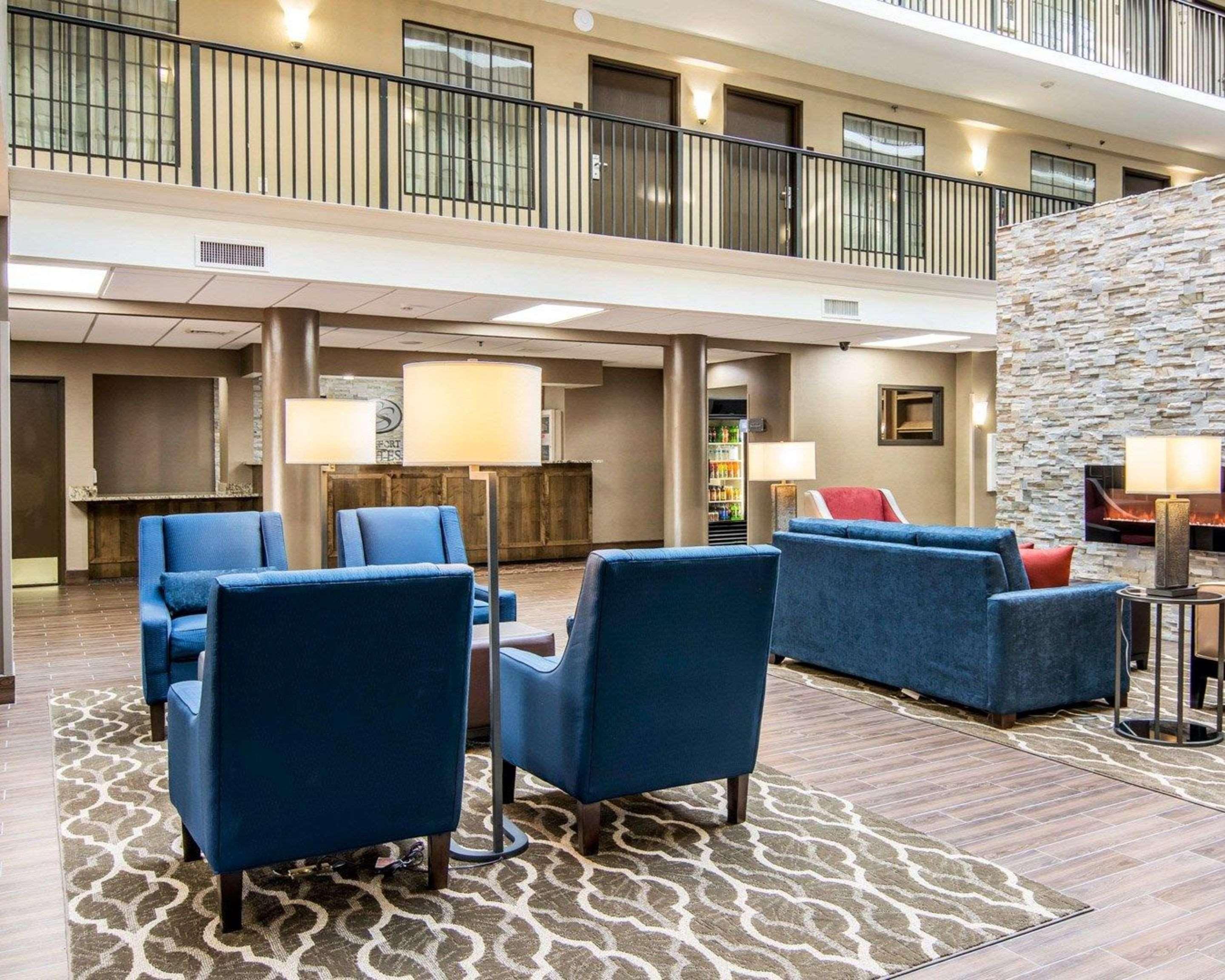 Comfort Suites Fredericksburg South Εξωτερικό φωτογραφία