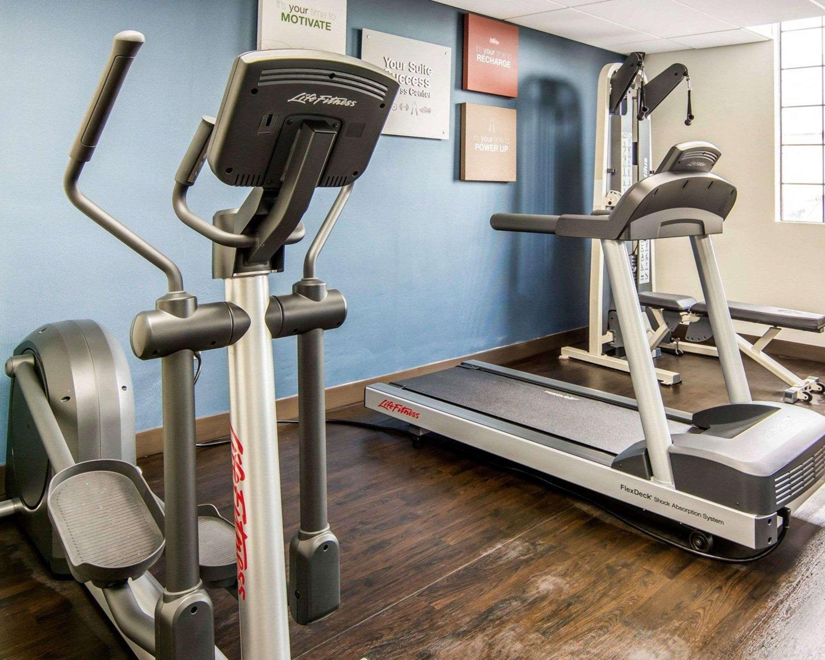 Comfort Suites Fredericksburg South Εξωτερικό φωτογραφία