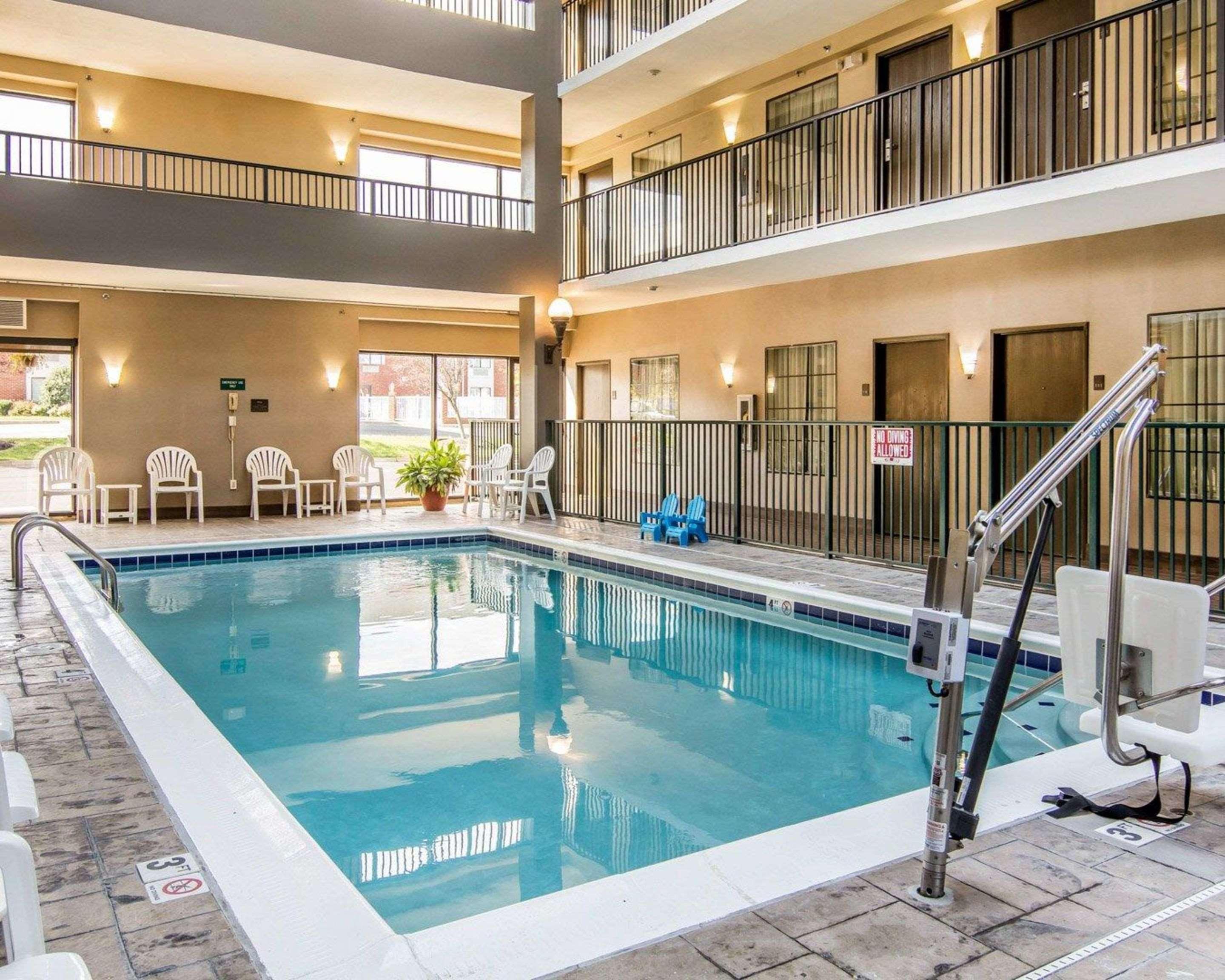 Comfort Suites Fredericksburg South Εξωτερικό φωτογραφία
