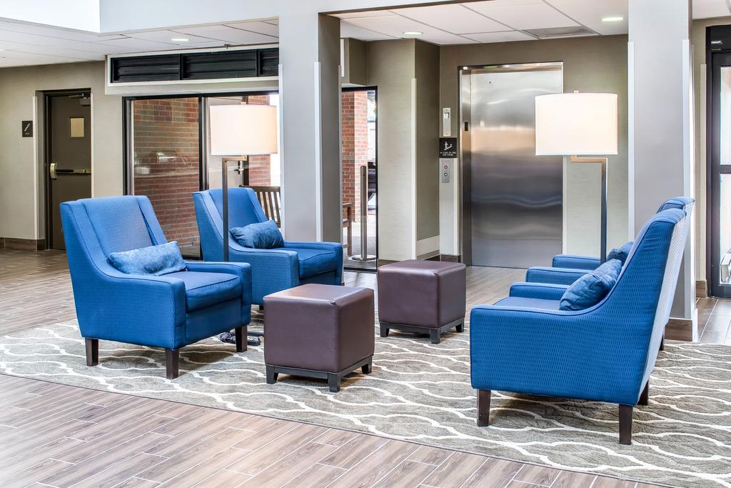 Comfort Suites Fredericksburg South Εξωτερικό φωτογραφία