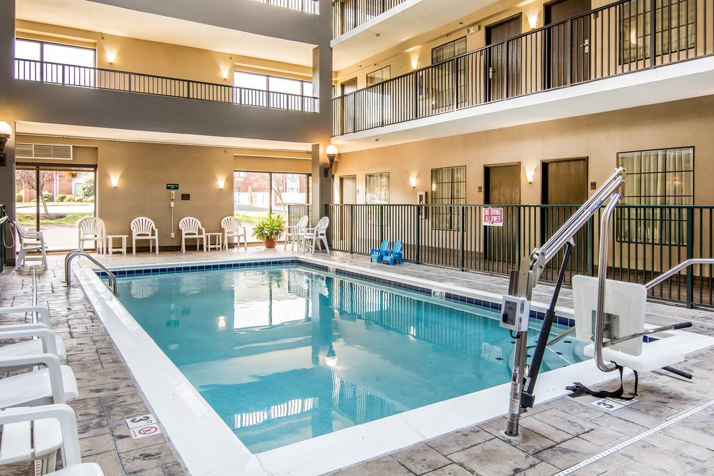 Comfort Suites Fredericksburg South Εξωτερικό φωτογραφία