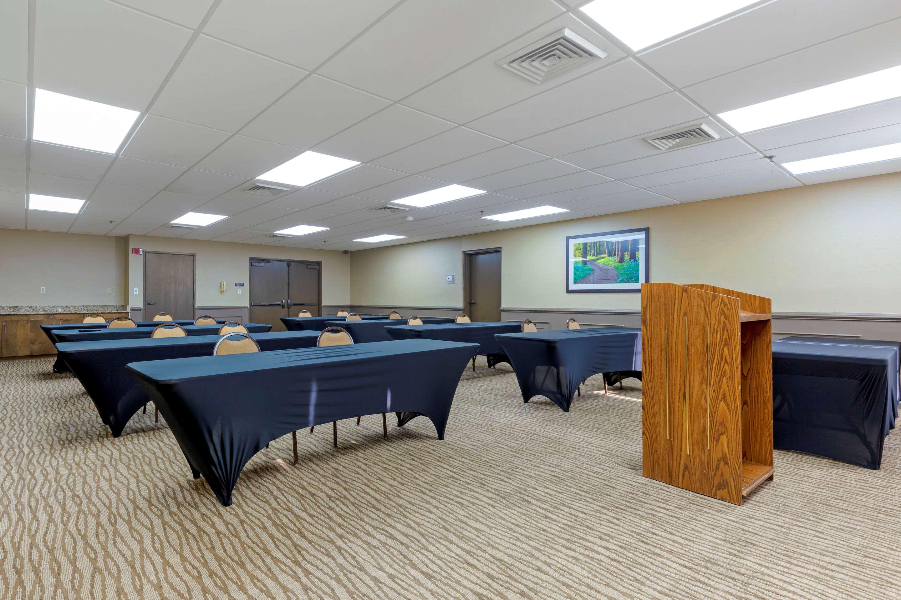 Comfort Suites Fredericksburg South Εξωτερικό φωτογραφία