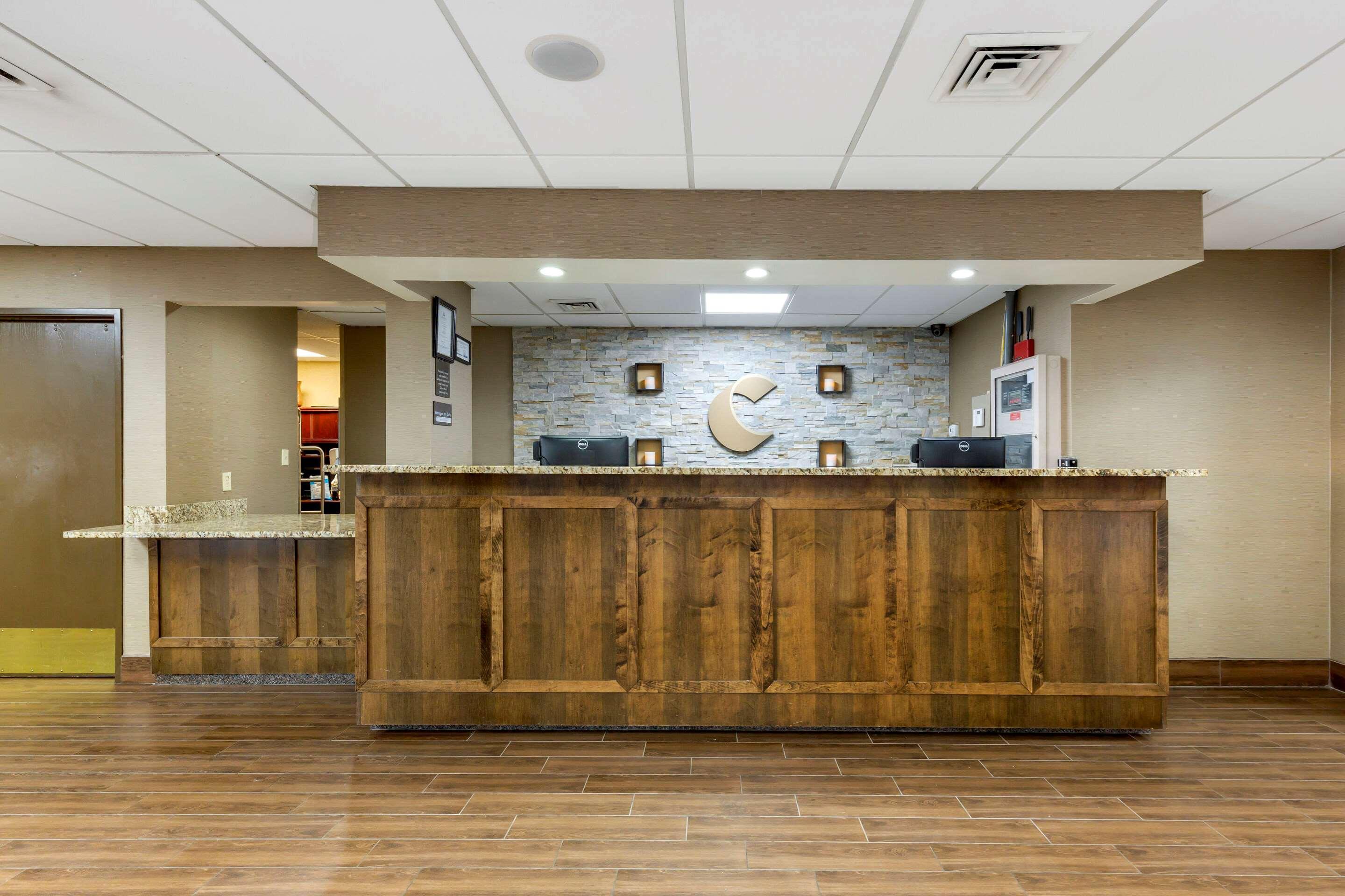 Comfort Suites Fredericksburg South Εξωτερικό φωτογραφία